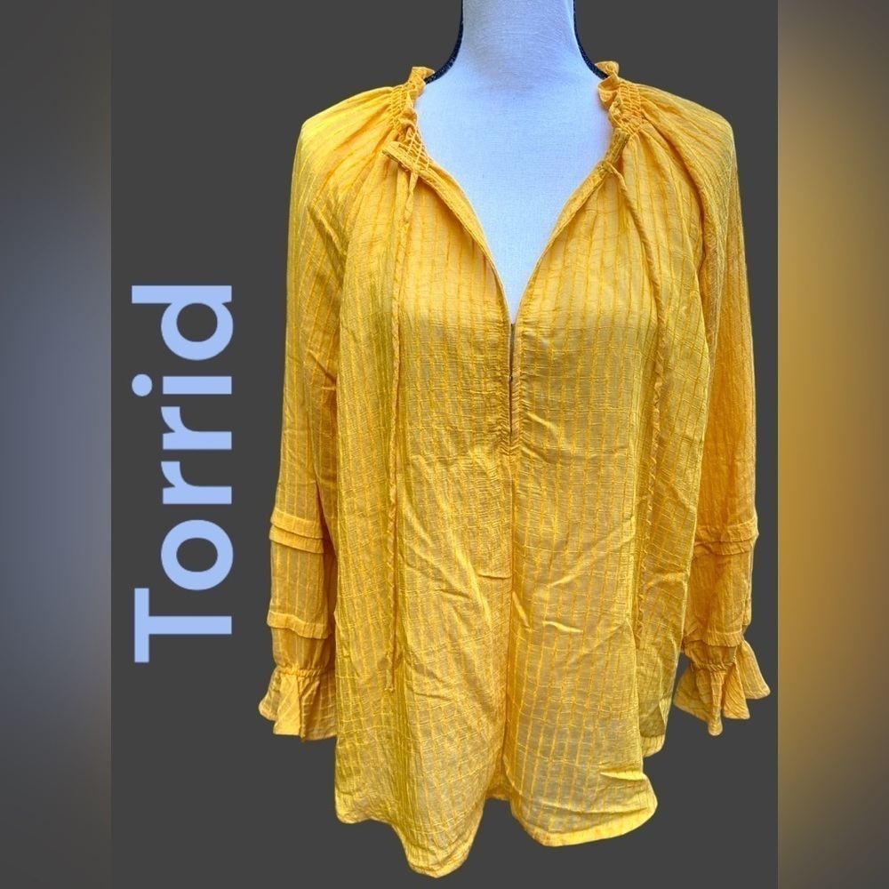 Torrid-NWT MED/LARGE, STRIPE GAUZE LACE-UP PEASANT TOP MINERAL YELLOW. New w/tag